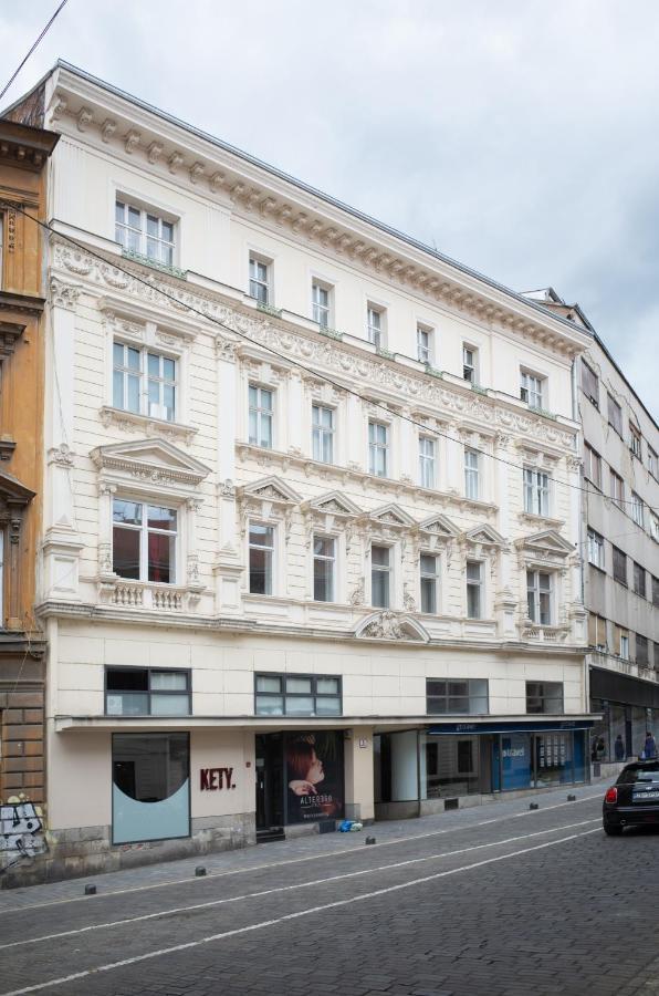 Apartment Korina - City Center Zagreb Bagian luar foto
